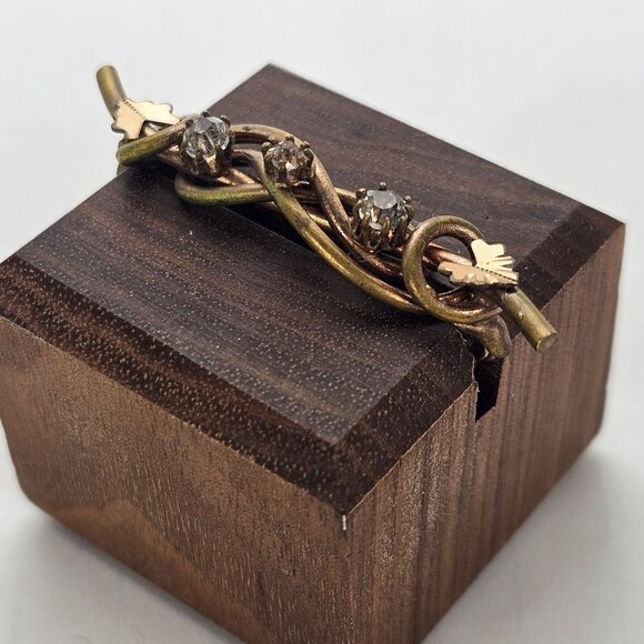 VTG Brooch Gold Tone Bar Rhinestone Antique Regencycore Leaf Accent Fairycore 2" - Picture 4 of 16